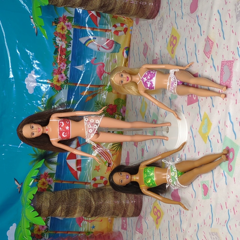 Barbie Palm Beach Fun Doll Set - Pink, Green, Purple